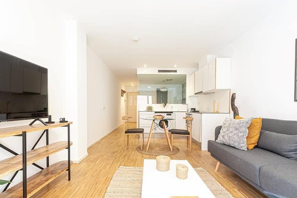 Heima Gran Via A Apartment Madrid Exterior photo